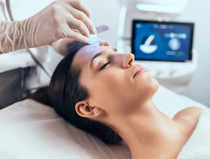 Hydra Facial
